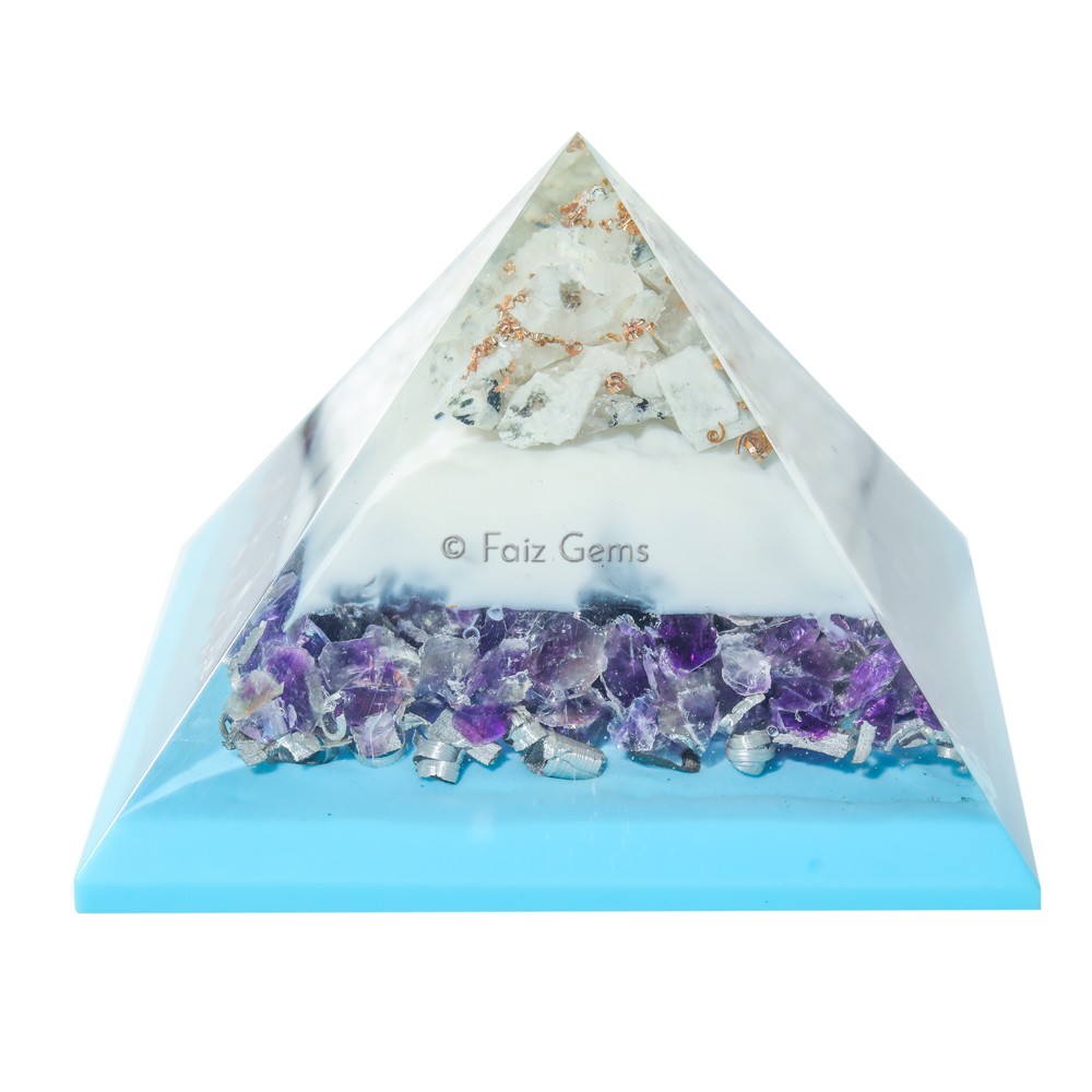 Amethyst With White Rainbow Orgonite Pyramid